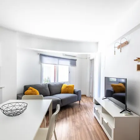 Appartamento Cozy 2-bedroom Near Finikoudes *