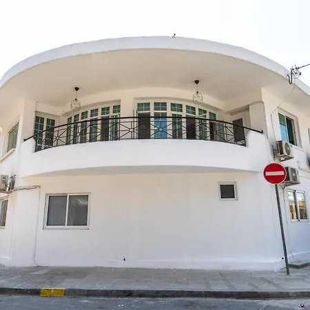 Appartamento Cozy 2-bedroom Near Finikoudes Larnaca